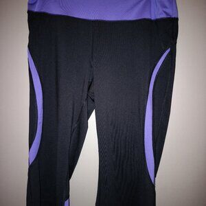 Selling Women's BLACK - Purple TREK GEAR workout shorts size medium